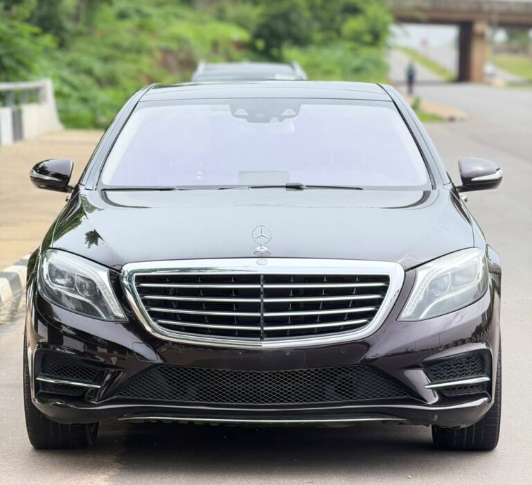 GOOD DEAL‼️  FIRST BODY 2015 MERCEDES-BENZ S550💫   Extremely clean, only 11 months used. Just like you are buying a foreign used car!  ✅ Never Painted (First Body) ✅Clean Title ✅Custom Duty Paid ✅Brand New Dunlop Tires ✅Immaculate Interior & Exterior  A properly kept S-Class for buyers who know the value of a clean car.  💰N33.5M  AbuJa LoKaTioN