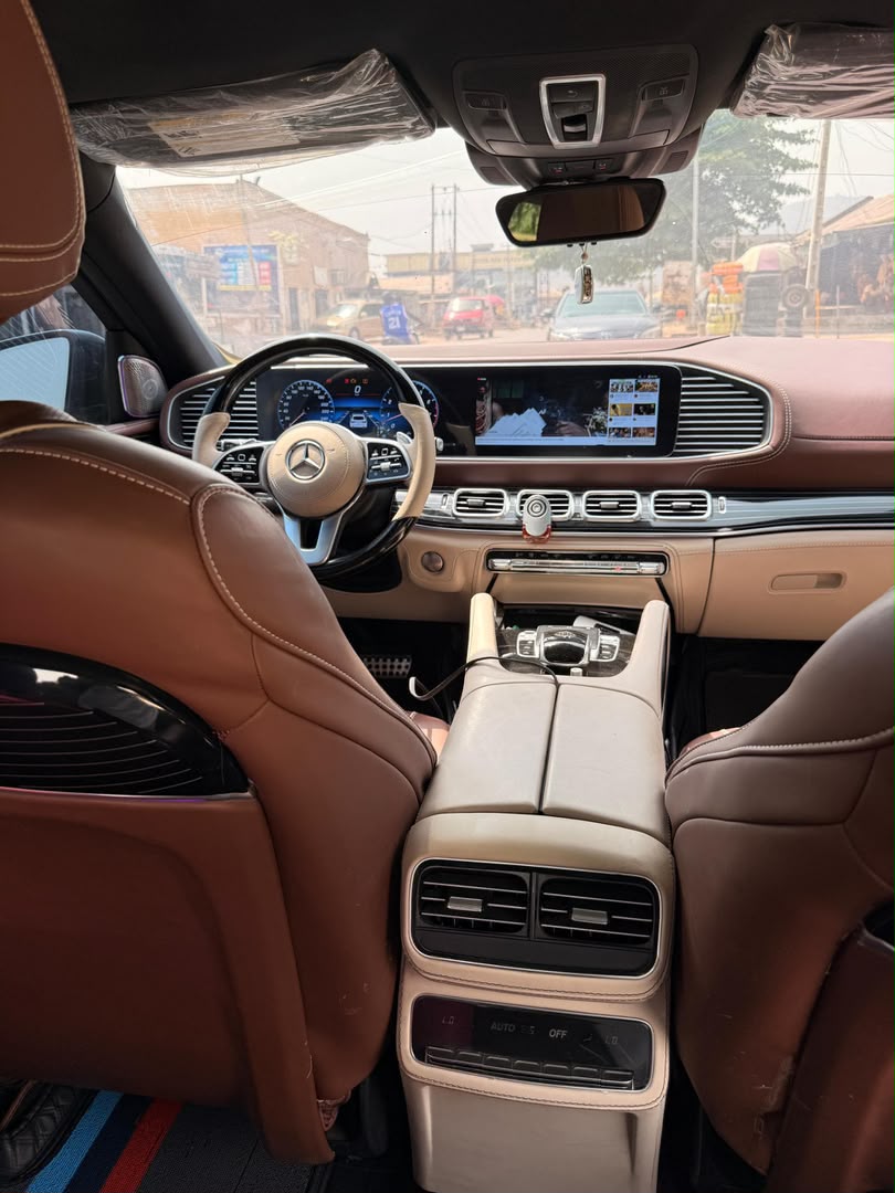 
								distress 2023 GLE Mercedes Benz (2017 on belt upgrade) bought toks in January 2026 going for 36.5M ABUJA full									