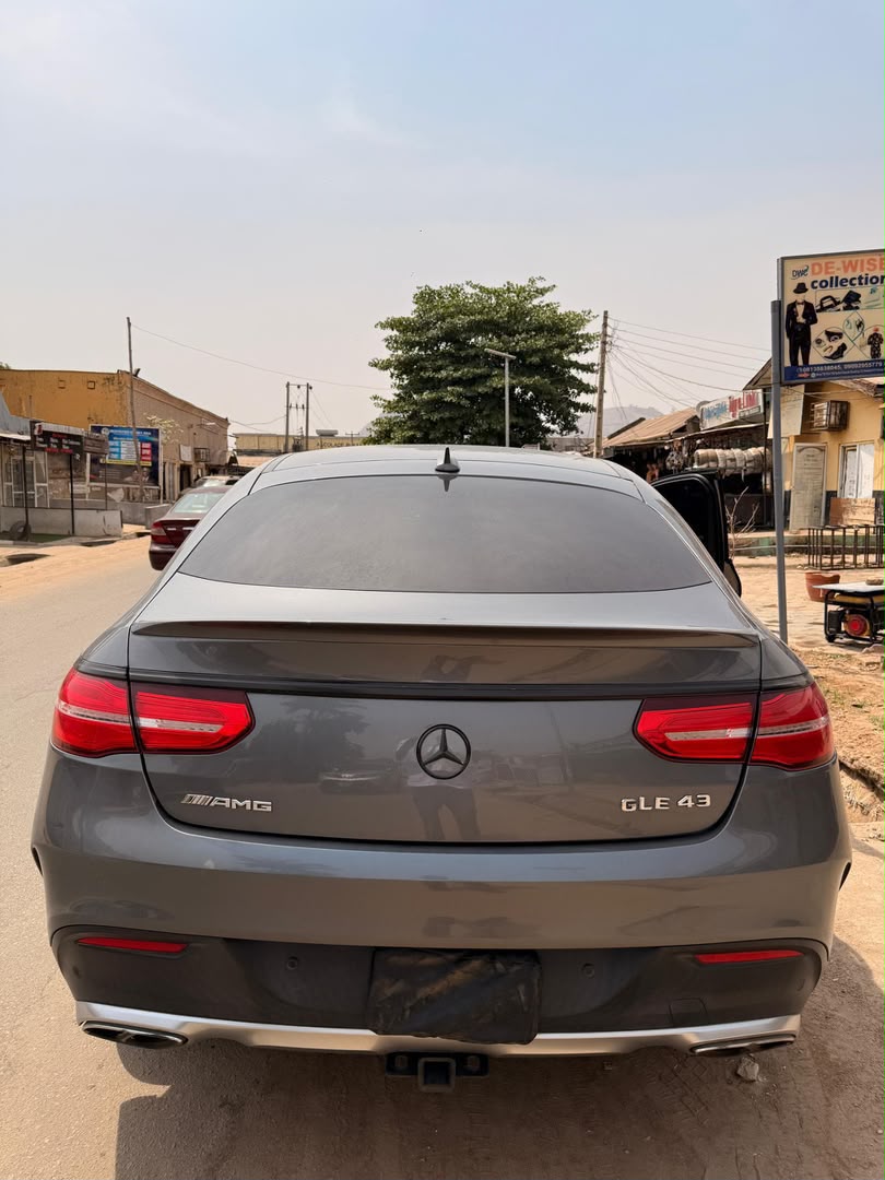 
								distress 2023 GLE Mercedes Benz (2017 on belt upgrade) bought toks in January 2026 going for 36.5M ABUJA full									