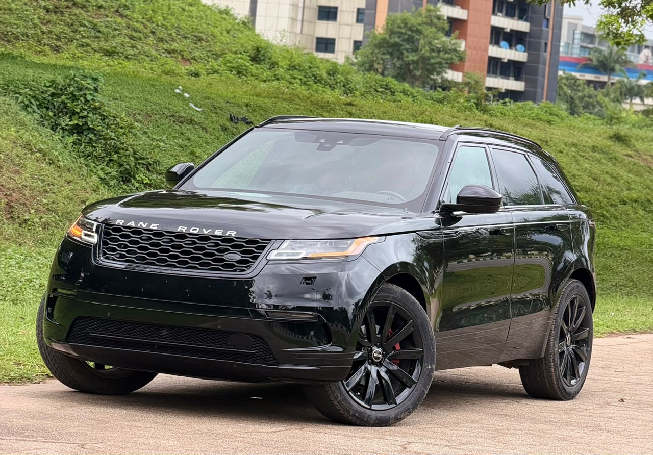 
								FOREIGN USED 2019 RANGE ROVER VELAR🚘  Drive excellence today—own the SUV that turns heads everywhere💥  PRICE; 55M OnLy💰   Luxury meets performance in one stunning SUV. Sleek design, premium interior, smooth ride, and unmatched road presence.   AbuJa LoKaTioN full									