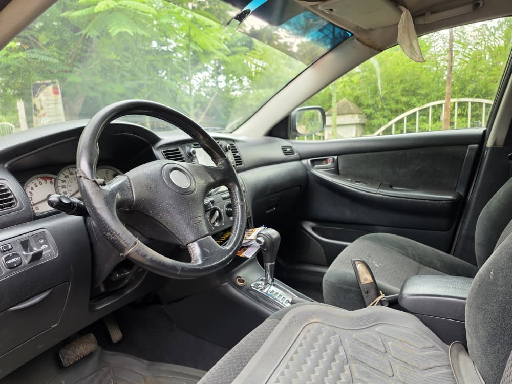
								Fast deal….Neatly used corolla 05 with untampared engine nd gear. All components working. Car is painted going for just 5.3m   If u hv any questions come for inspection first full									