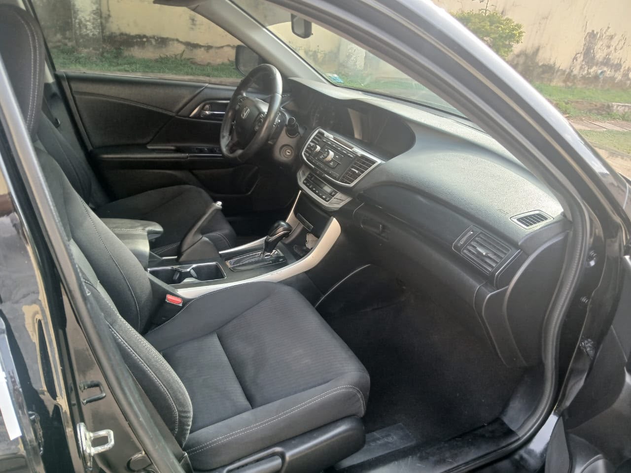 
								2013 honda acord very sharp going for 8M location gsm village wuse zone 1 abuja full									