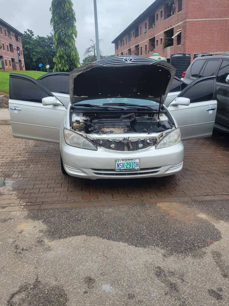 
								2013 Honda Accord very sound and new, 4cyl, Manual transmission.  7.9m Abuja full									