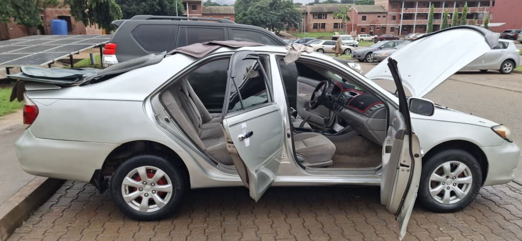 
								2013 Honda Accord very sound and new, 4cyl, Manual transmission.  7.9m Abuja full									