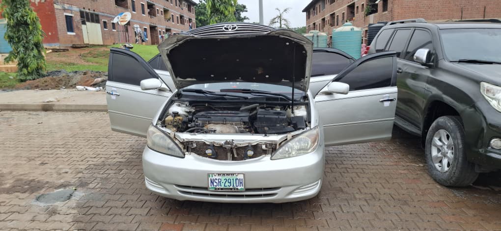 
								2013 Honda Accord very sound and new, 4cyl, Manual transmission.  7.9m Abuja full									