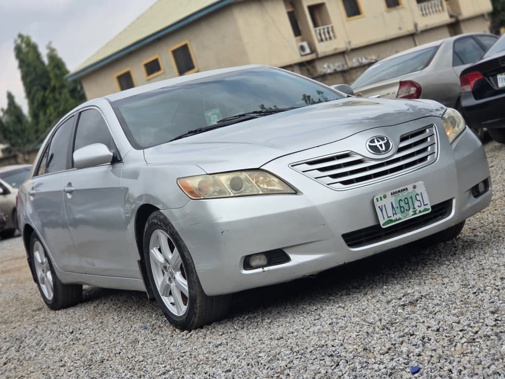 
								Belgium standard few months used firstbody 2010 model with untampered engine and gear Ac Factory fitted  Full option keyless Thumbstart open roof  👉6.5m buyer settle 100k Location Abacha road Nyanya Abuja deal Car is with me directly full									