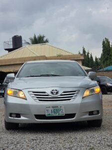 Belgium standard few months used firstbody 2010 model with untampered engine and gear Ac Factory fitted  Full option keyless Thumbstart open roof  👉6.5m buyer settle 100k Location Abacha road Nyanya Abuja deal Car is with me directly