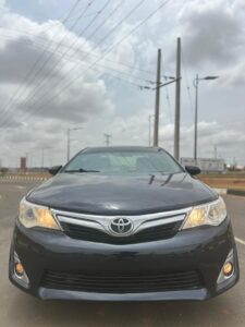Giveaway Deal‼️‼️‼️ (180k Mileage) Carefully Used Basic 2013/2014 V4 Toyota Camry car is in pristine condition (Nothing To Fix) with  duty going for just 9NET WITH SMALL SAMBO Lugbe Abuja📍 ZERO CHAIN DEAL