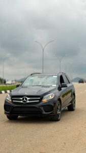 FOREIGN USED 🇺🇸 2018 GLE 350 WITH FULL PANORAMIC ROOF PUSH TO START LEATHER SEATS REVERSE CAMERA ETC AND VERIFIED DUTY VALID FOR 35 MILLION NAIRA ONLY