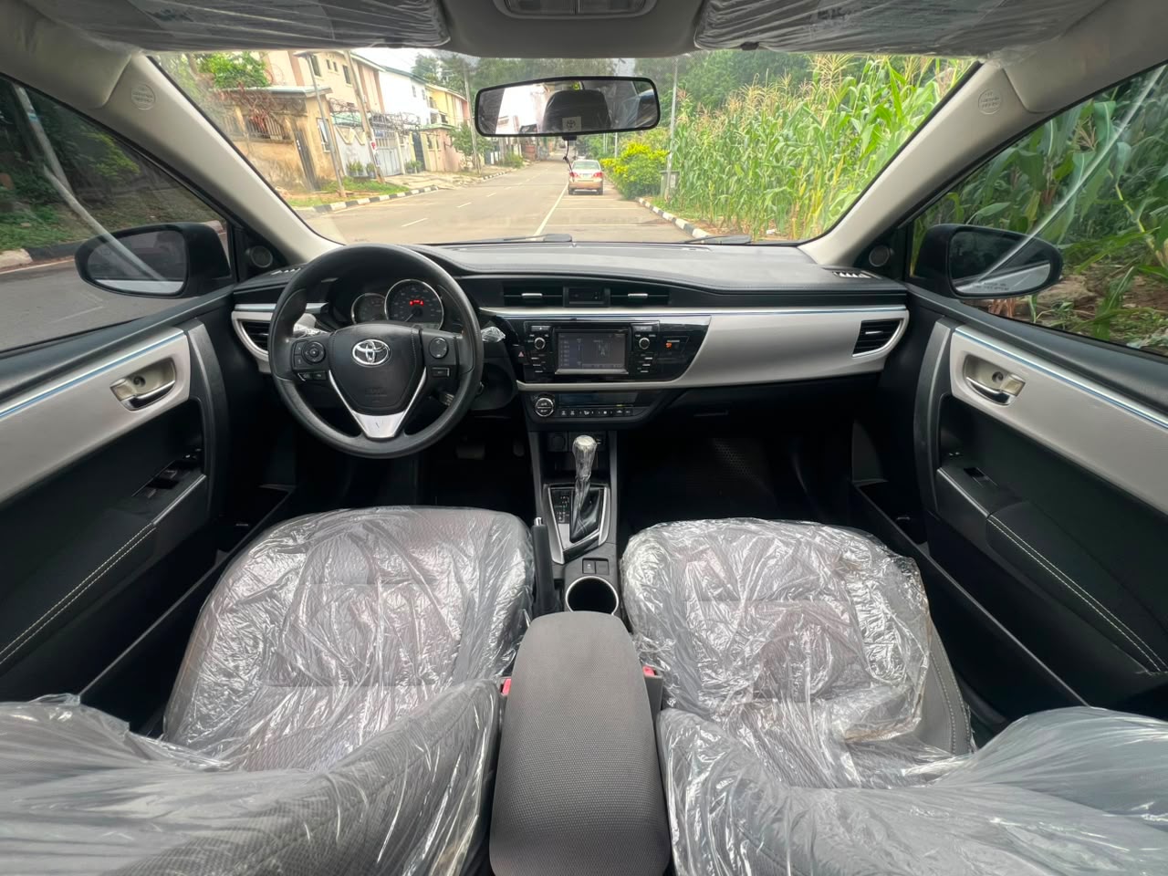 
								FOREIGN USED 2014 TOYOTA COROLLA 🇺🇸  IN PERFECT CONDITION ✅  WITH ORIGINAL 2026 DUTY 📃  PRICE: 14.6M 💰  ABUJA DEAL📍  NATIONWIDE DELIVERY full									