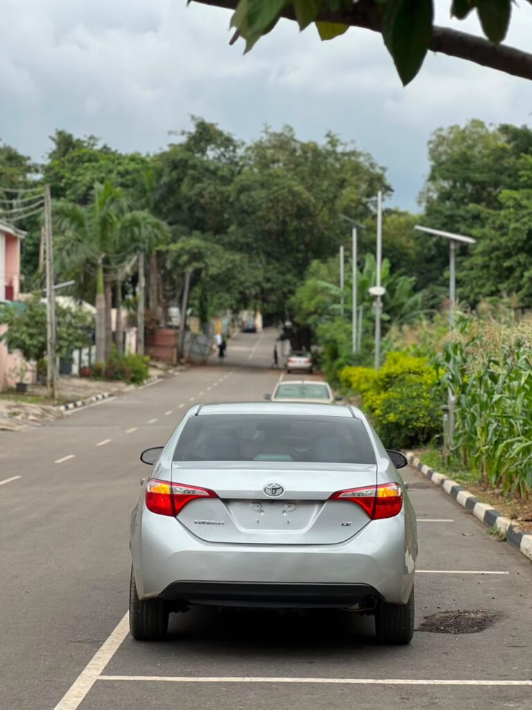 FOREIGN USED 2014 TOYOTA COROLLA 🇺🇸  IN PERFECT CONDITION ✅  WITH ORIGINAL 2026 DUTY 📃  PRICE: 14.6M 💰  ABUJA DEAL📍  NATIONWIDE DELIVERY