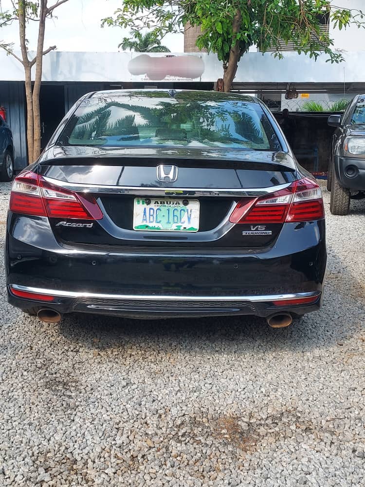 
								Super distress Honda accord 2013 upgraded to 2016 with untempered engine and gear, and chilling ac. Going for 8.5m. Location: Abuja, Gwarinpa! full									