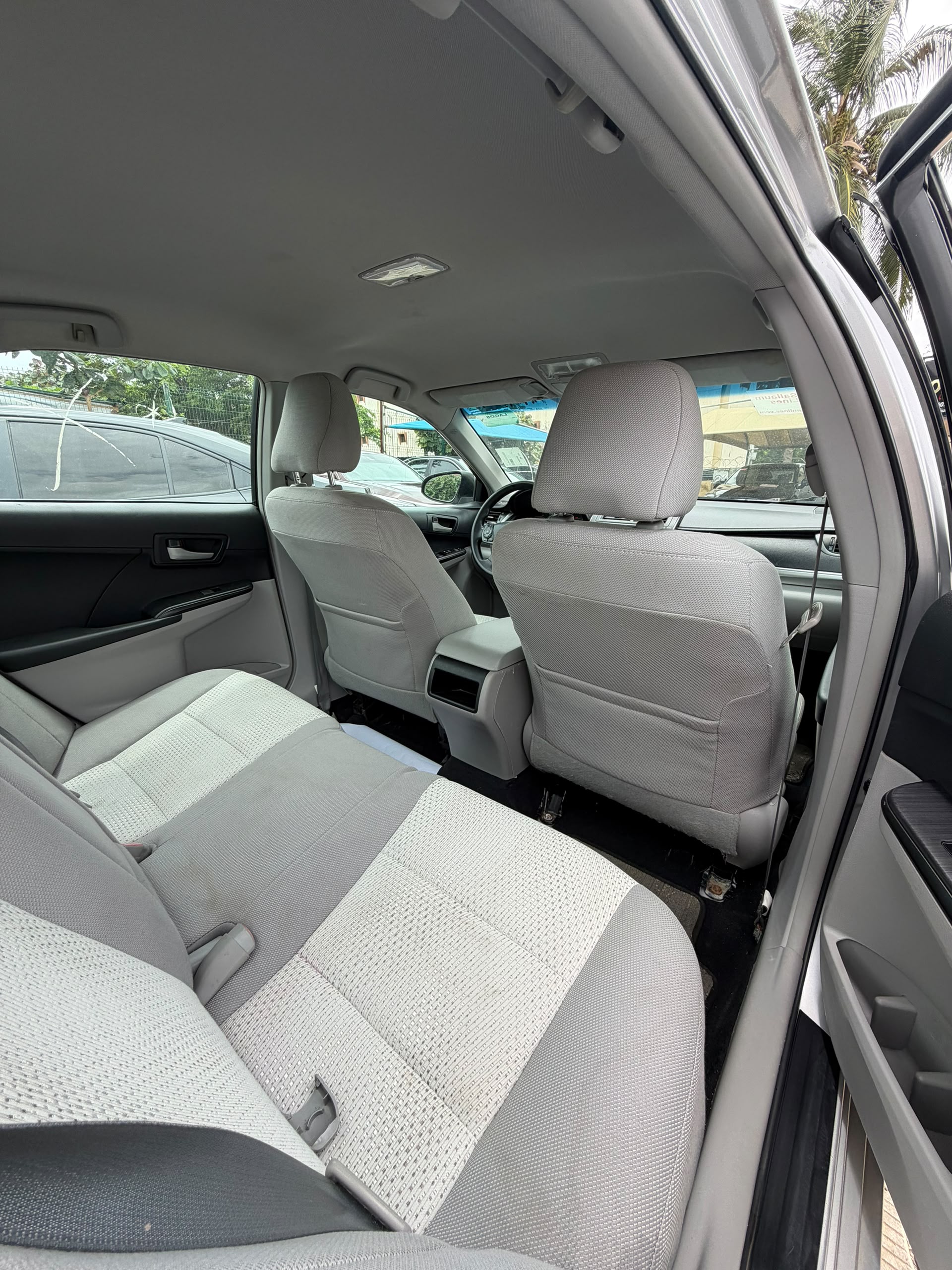 
								SUPER DISTRESS SALE!! 🚨  2013 Toyota Camry Original 2026 Custom Duty • Super clean • Buy & Drive  💰 ₦10.5 Million 📍 Abuja full									