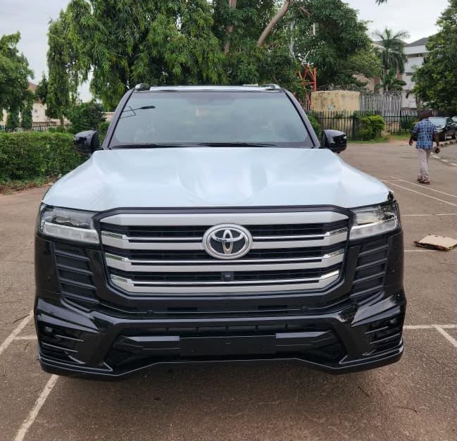 
								GOOD DEAL..Brand New 2026 Toyota Landcruiser VXR with custom duty paid. N185M ONLY full									