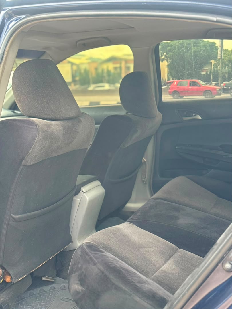 
								Super distress sale 🚨 Honda accord 2008 model Evil spirit with original duty going for just 3.850m location Abuja full									