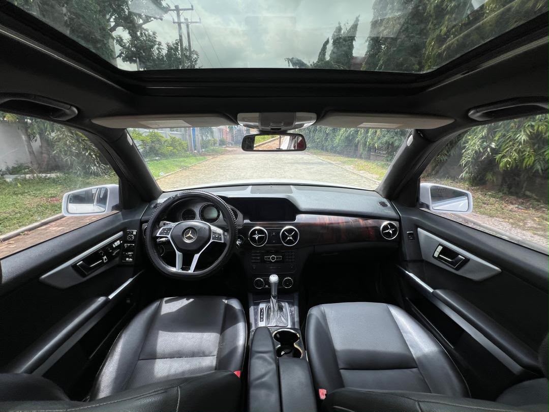 
								Hot new deal of GLK 2012 Fullest option  Untampered Engine  Belgium standered  Owners House  Give away price 10,500,000 only  Hurry before you hear sold out !!!!!!! full									
