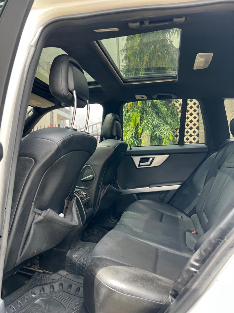 
								Hot new deal of GLK 2012 Fullest option  Untampered Engine  Belgium standered  Owners House  Give away price 10,500,000 only  Hurry before you hear sold out !!!!!!! full									