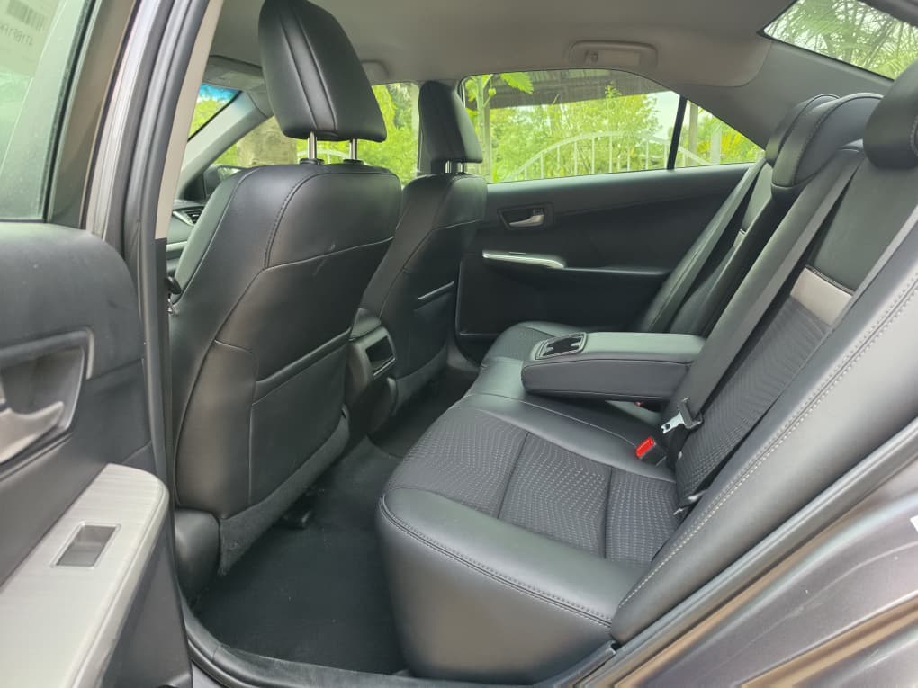 
								QUICKEST SWEET DEAL:  EXTREMELY SHARP HIGEHST GRADE FOREIGN USED 2014 ON BELT TOYOTA CAMRY SE, MINT INTERIOR, NO SINGLE 9JA PAINT WITH UNTAMPARED ENGINE ND GEAR.GOING FOR JUST 13.8M. full									