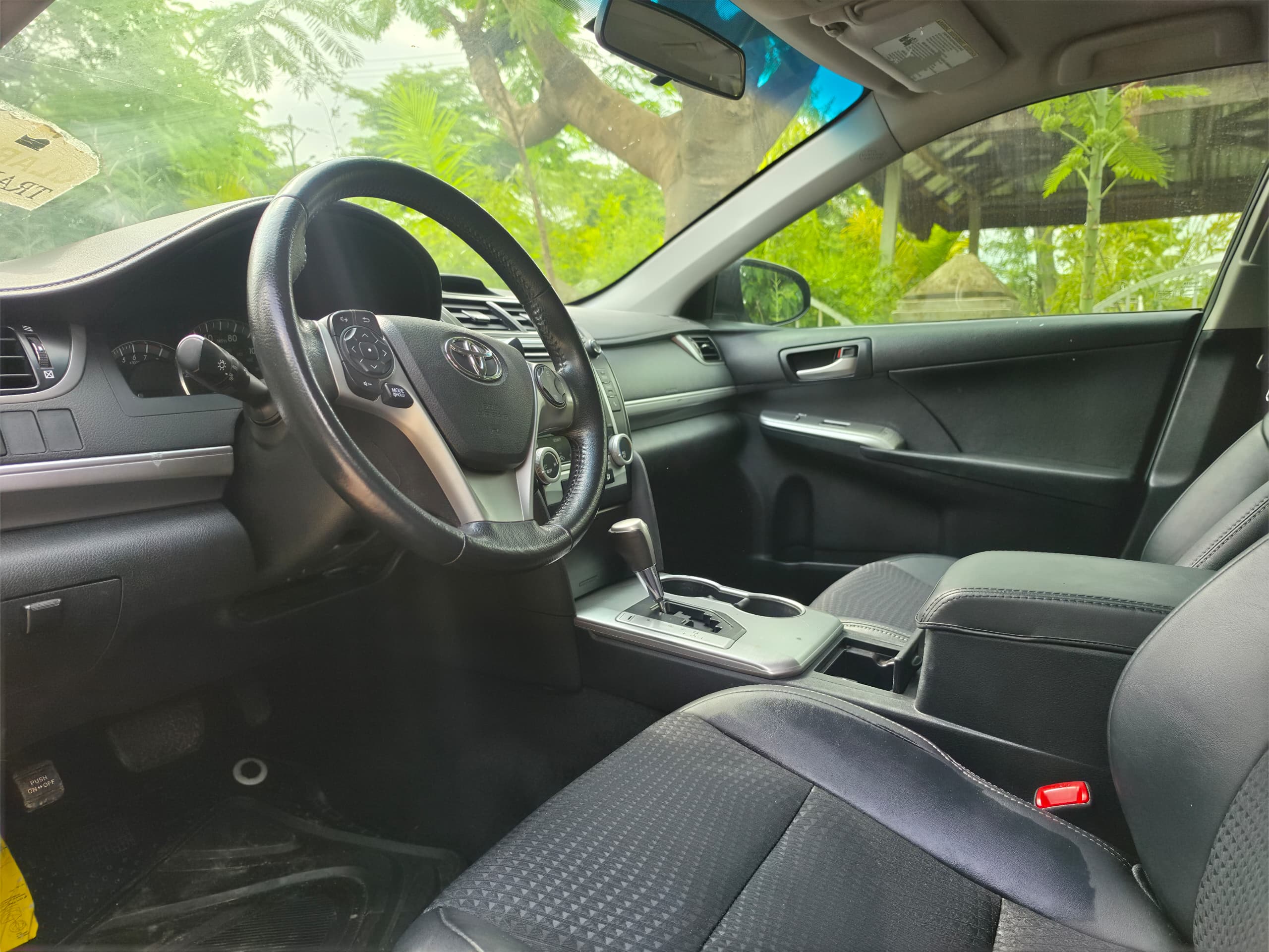 
								QUICKEST SWEET DEAL:  EXTREMELY SHARP HIGEHST GRADE FOREIGN USED 2014 ON BELT TOYOTA CAMRY SE, MINT INTERIOR, NO SINGLE 9JA PAINT WITH UNTAMPARED ENGINE ND GEAR.GOING FOR JUST 13.8M. full									
