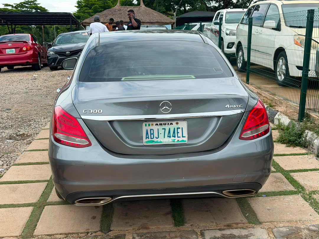 
								Massive sharp deal 2016 C300 available 13.5m net full									