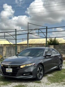 Giveaway Deal‼️‼️‼️ (81k Mileage) Grade A (Few months registered) 2018 Honda Accord (Sport) car is in pristine condition (Nothing To Fix) (Keyless & Back Ac Vent) with duty going for just 18m slightly negotiable with me Lugbe Abuja📍  ZERO CHAIN DEAL