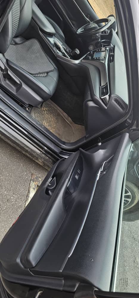 
								NEW ENTRY FOREIGN USED 🛥️TOYOTA CAMRY SPORTS EDITION 2020 MODEL 🇱🇷WITH ,LEATHER SEATS AND A CLEAN INFOTAINMENT SYSTEM  WITH 2026 ORIGINAL  CUSTOM DUTY  PRICE:#23 MILLION NAIRA ONLY🏦LOCATION  Abuja full									