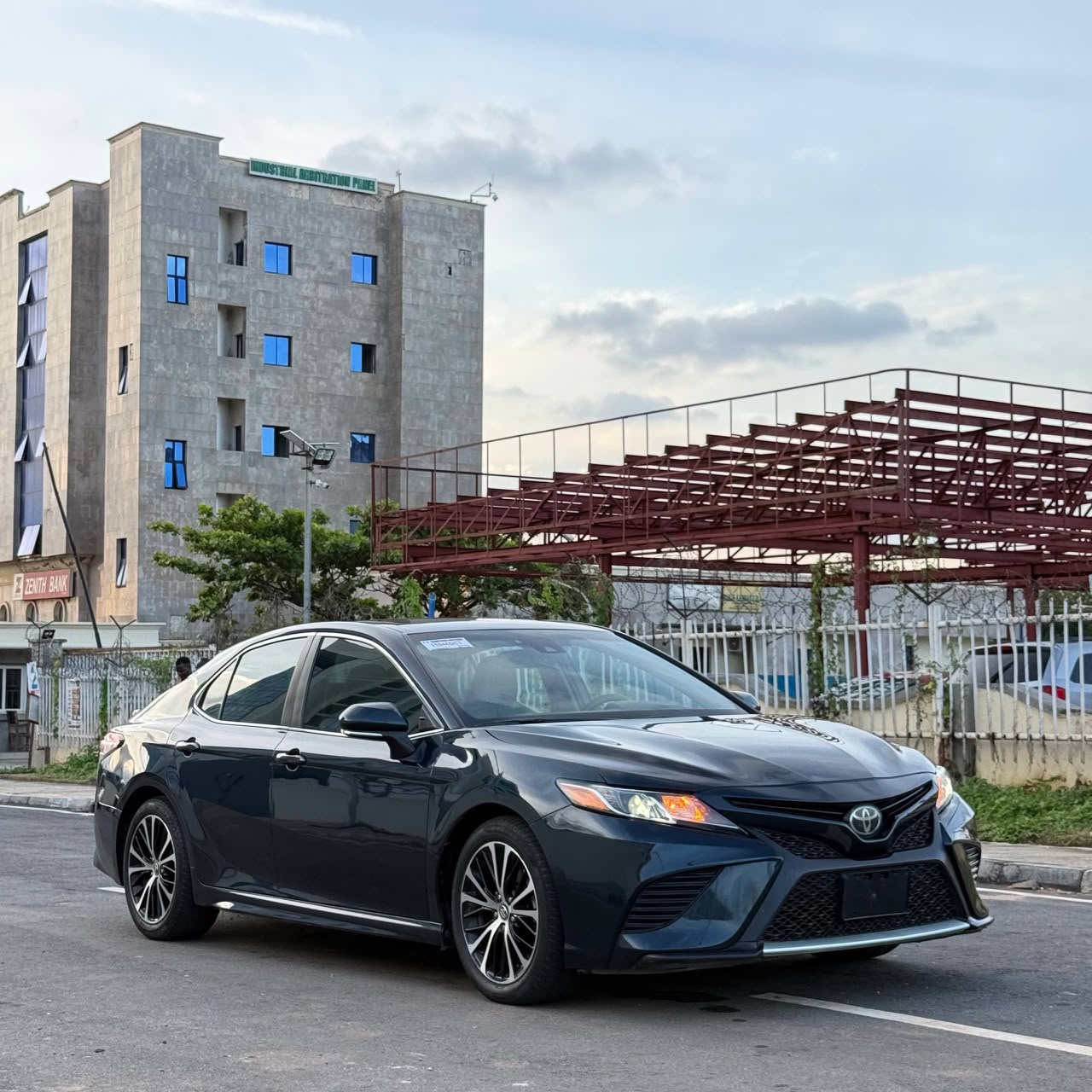 
								*DISTRESS SALE FOREIGN USED 2018 TOYOTA CAMRY SE AVAILABLE IN ABUJA N18.5m Abuja Mr B full									
