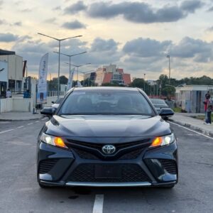 *DISTRESS SALE FOREIGN USED 2018 TOYOTA CAMRY SE AVAILABLE IN ABUJA N18.5m Abuja Mr B