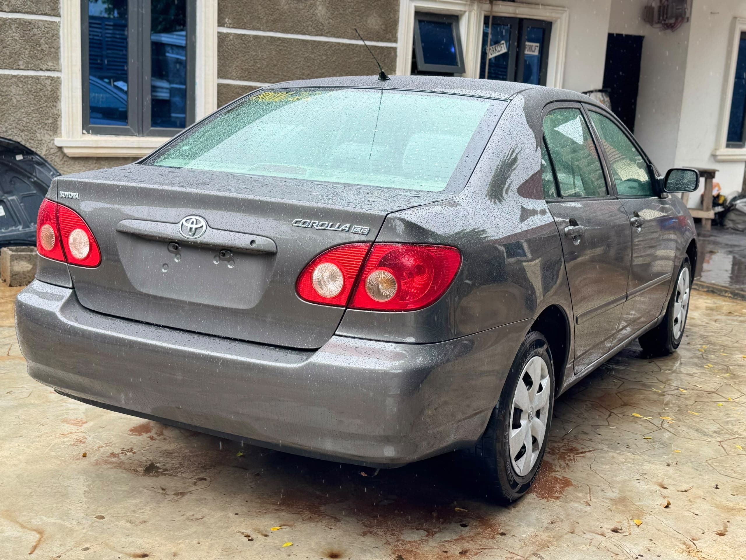 
								Extremely clean First body accident free foreign used 2007 Toyota corolla LE with july 2026 duty, nothing to fix going for just 9m only. Car na highest grade full									