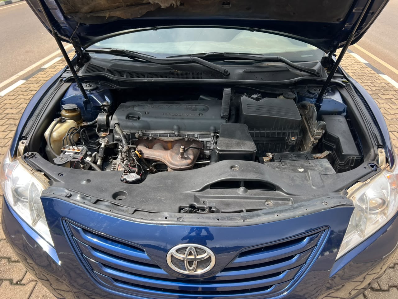 
								Extremely sharp Toyota Camry 2008 engine and gearbox untempered AC chilling going for 5.5m Location Abuja deal full									