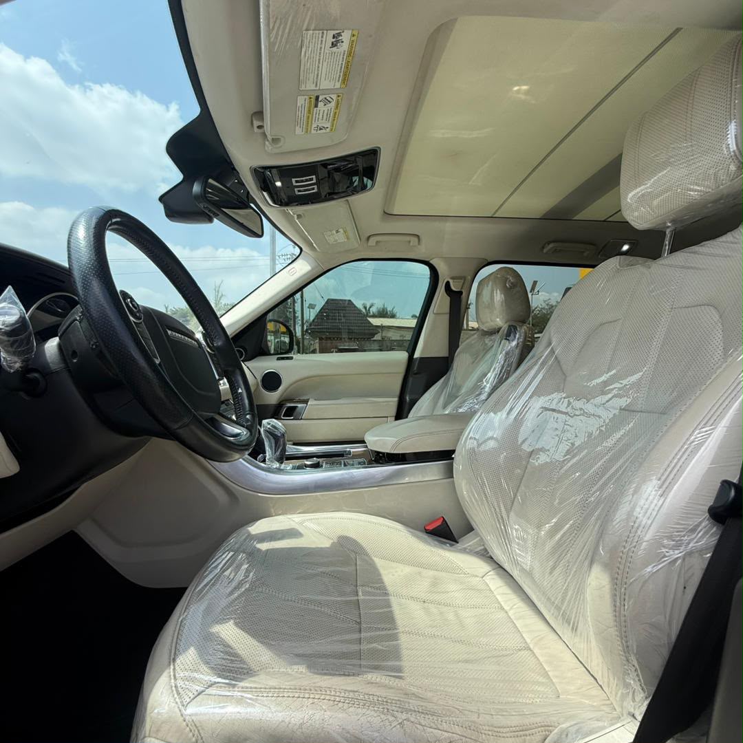 
								Foreign Used Range Rover Sport 2014 upgraded to 2019/2020 going for 26 Abuja . Muh’d Ay full									