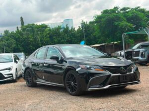 On Distress new Arrival foreign used Toyota Camry XSE 2022 for 38m Abuja
