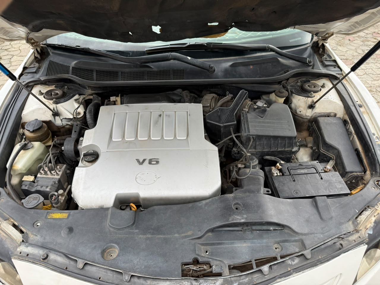 
								NEATLY USED TOYOTA Camry 2006   roof, Buy and drive, Nothing to fix, everything working perfectly.   Buy and drive.   💰 6.8 M 📍Abuja  🚨 Hurry before SOLD! full									