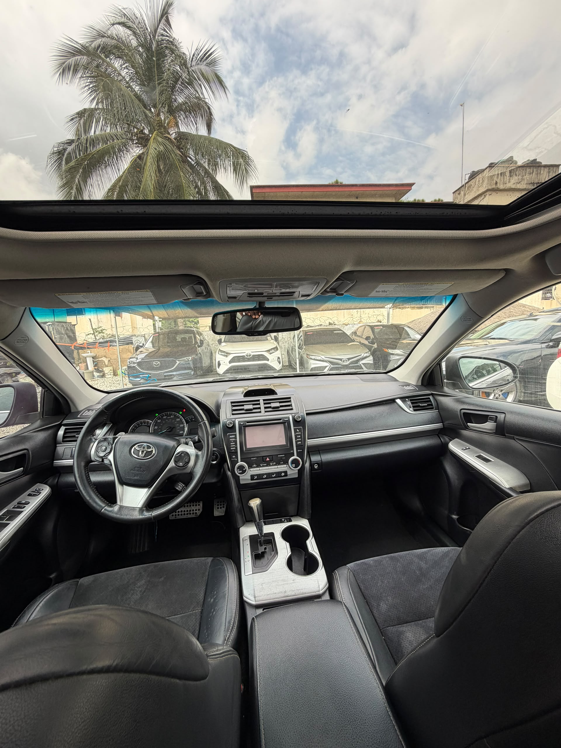 
								JUST ARRIVED!! 🚨  Foreign Used 2012 Toyota Camry SE V6 Keyless entry • Everything working perfectly • Buy & Drive  💰 ₦14.8 Million 📍 Abuja full									