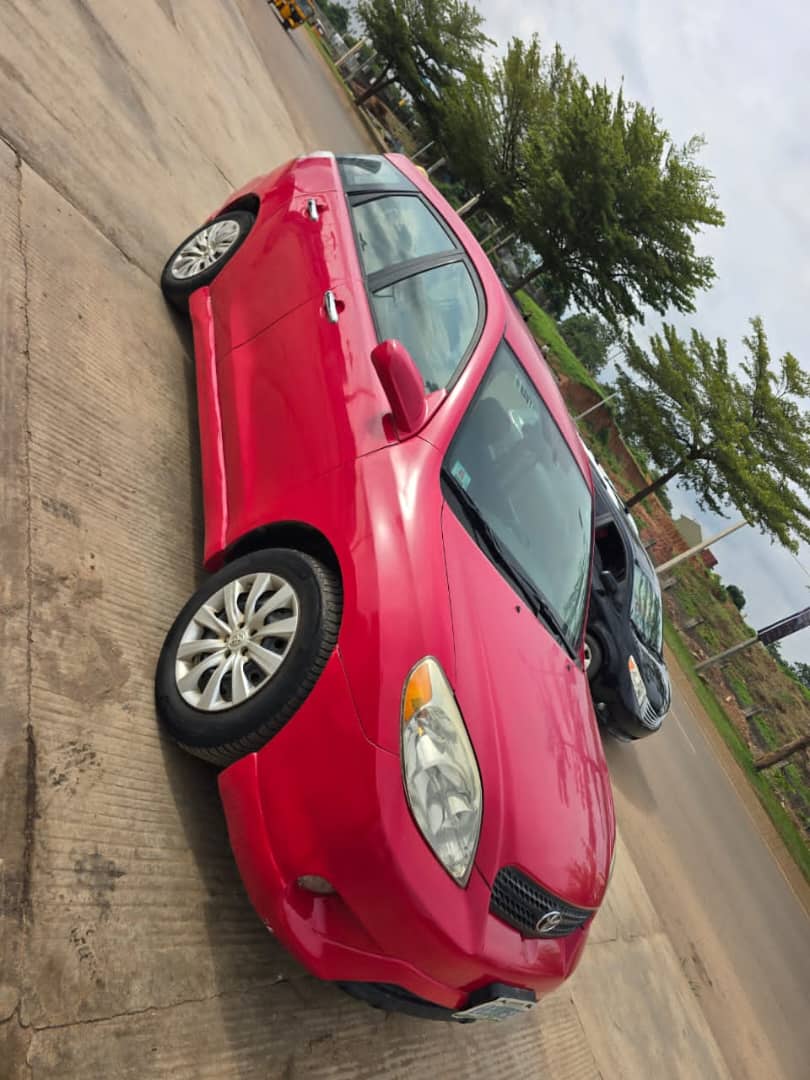 
								First Grade Toyota matrix 2007 Extremely clean with Unterperd engine And gear Going for 6.5 Location Abuja full									