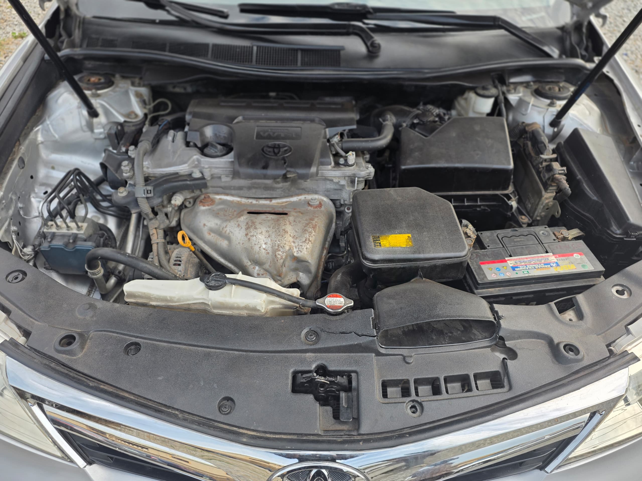 
								Mad Distress alert ⚠️ 📢 Foreign used Toyota Camry le 2013 model with original custom Duty firstbody untampered engine and gear Ac Factory fitted buy and drive absolutely nothing to fix  👉12.5m buyer settle 200k location Abuja deal full									
