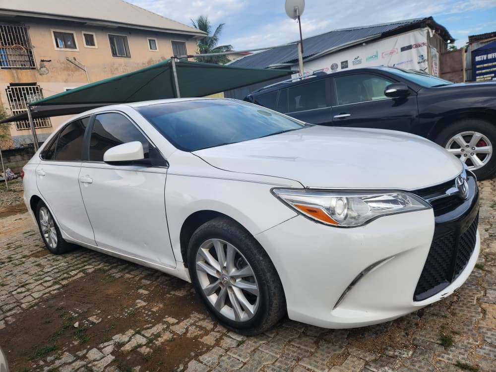 
								Good Deal‼️‼️‼️ Foreign Used (V4) 2015 Toyota Camry SE with original duty going for just 13.7m Net with our sambo with me Lugbe Abuja📍 ZERO CHAIN DEAL full									