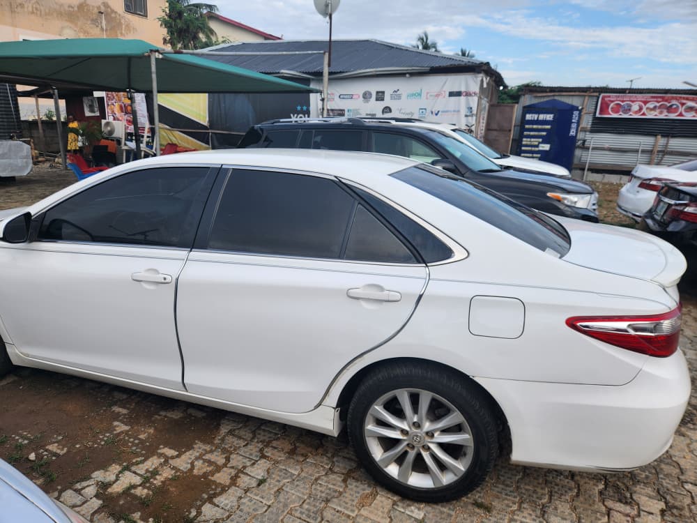 
								Good Deal‼️‼️‼️ Foreign Used (V4) 2015 Toyota Camry SE with original duty going for just 13.7m Net with our sambo with me Lugbe Abuja📍 ZERO CHAIN DEAL full									