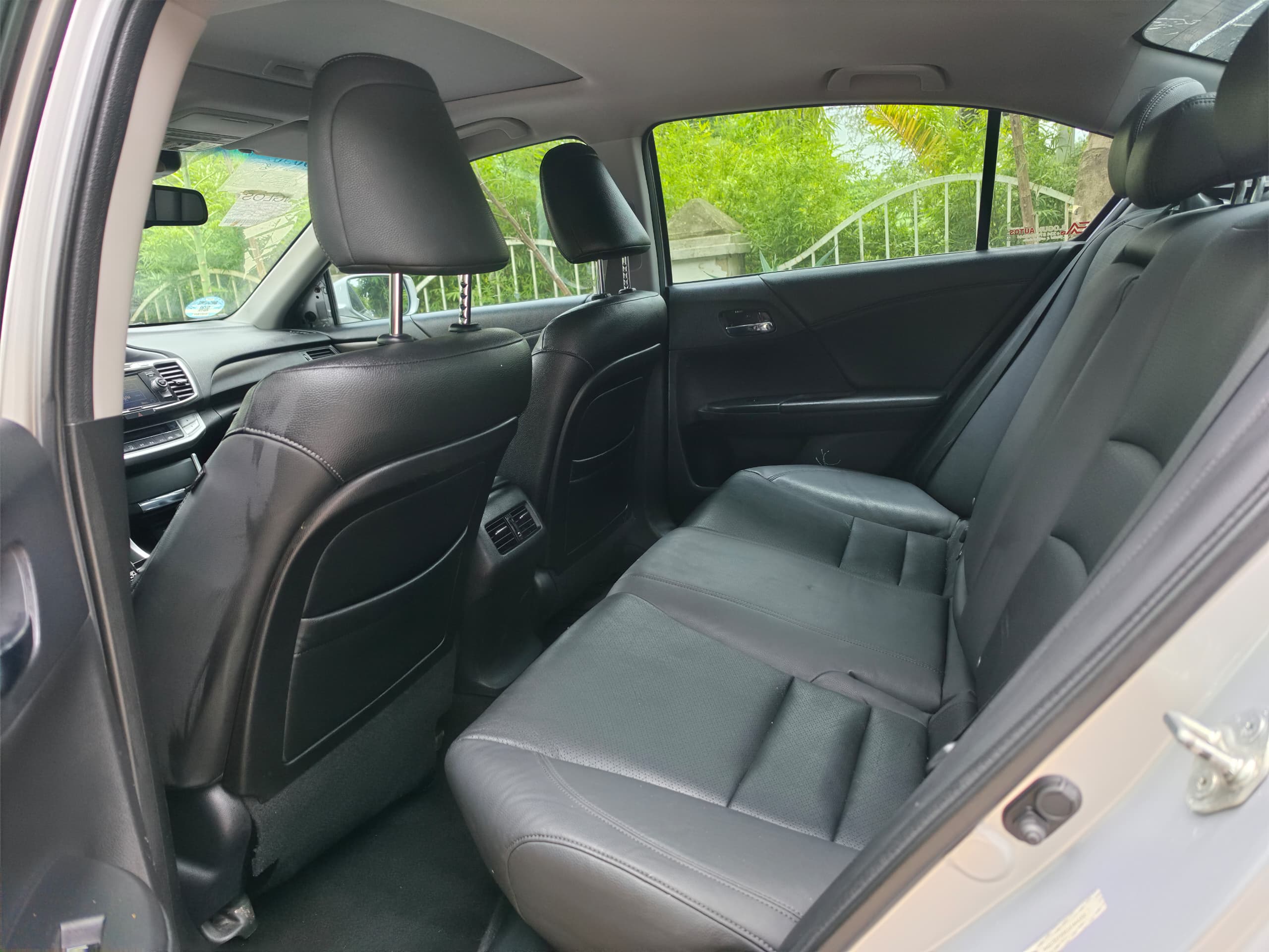 
								Highest Grade Super clean foreign used fullest option 2014 on belt  Honda Accord EXL keyless Double screen with Aug 2026 Duty going for just 13.8m full									