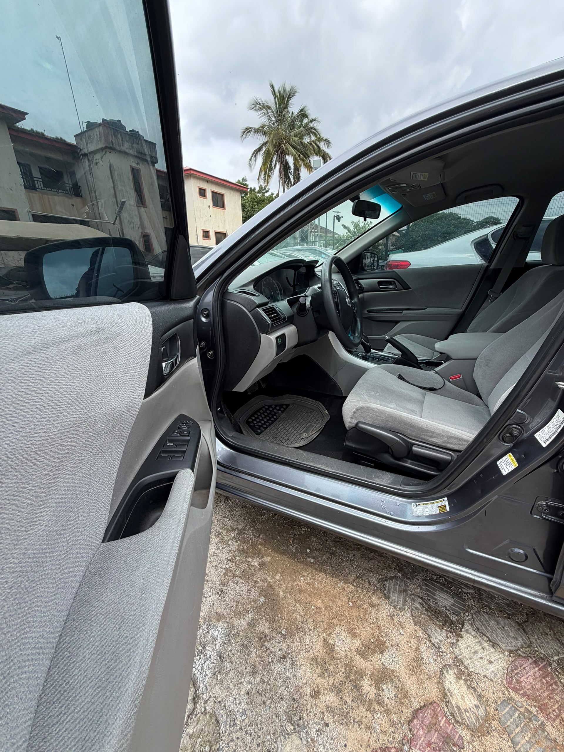 
								QUICK SALE!! 🚨  Used 2014 Honda Accord Everything working perfectly • Buy & Drive  💰 ₦8.5 Million 📍 Abuja full									