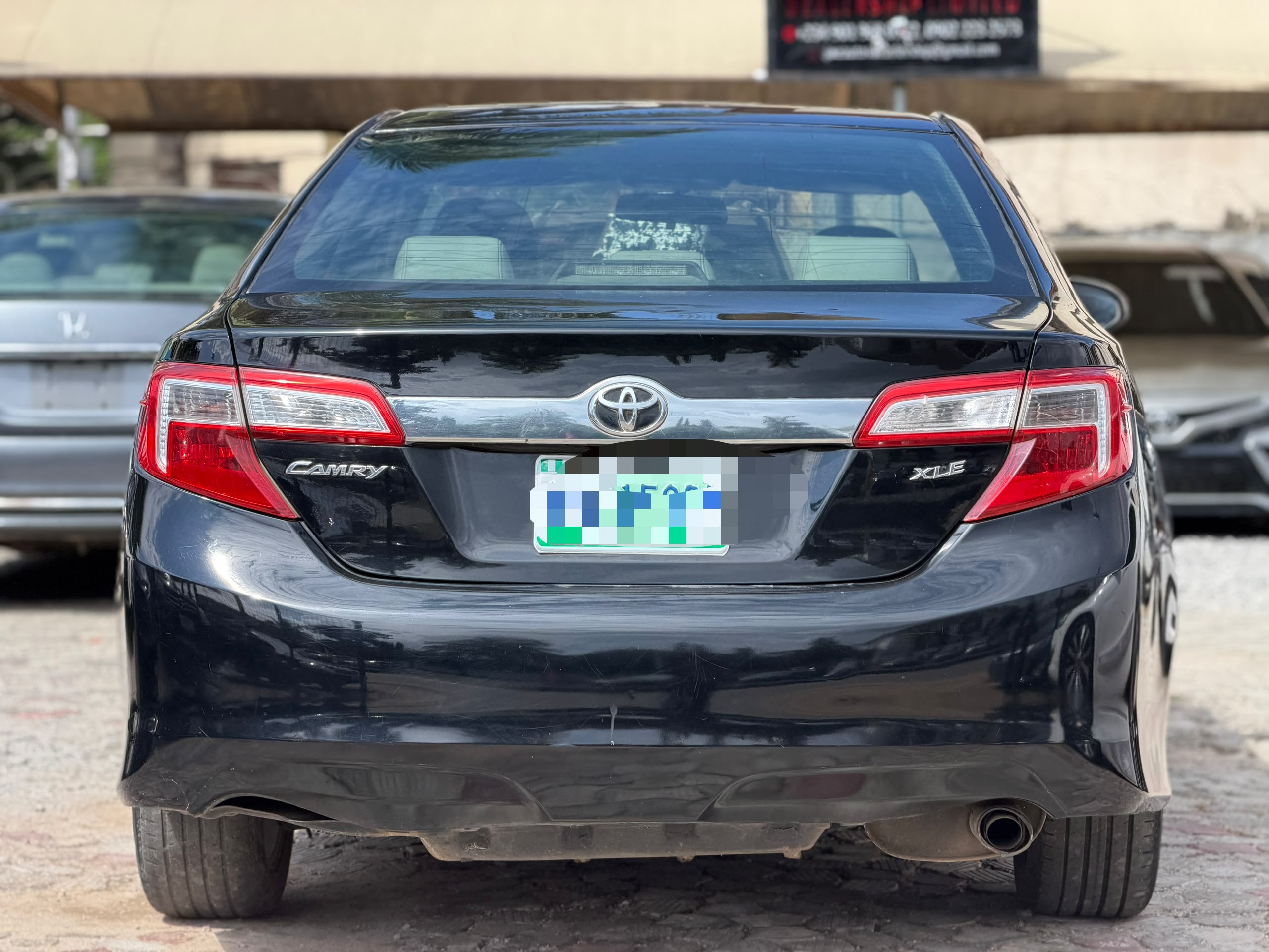
								Used 2012 Toyota Camry XLE  Everything working perfectly • Buy & Drive  💰 ₦9.2 Million 📍 Abuja full									