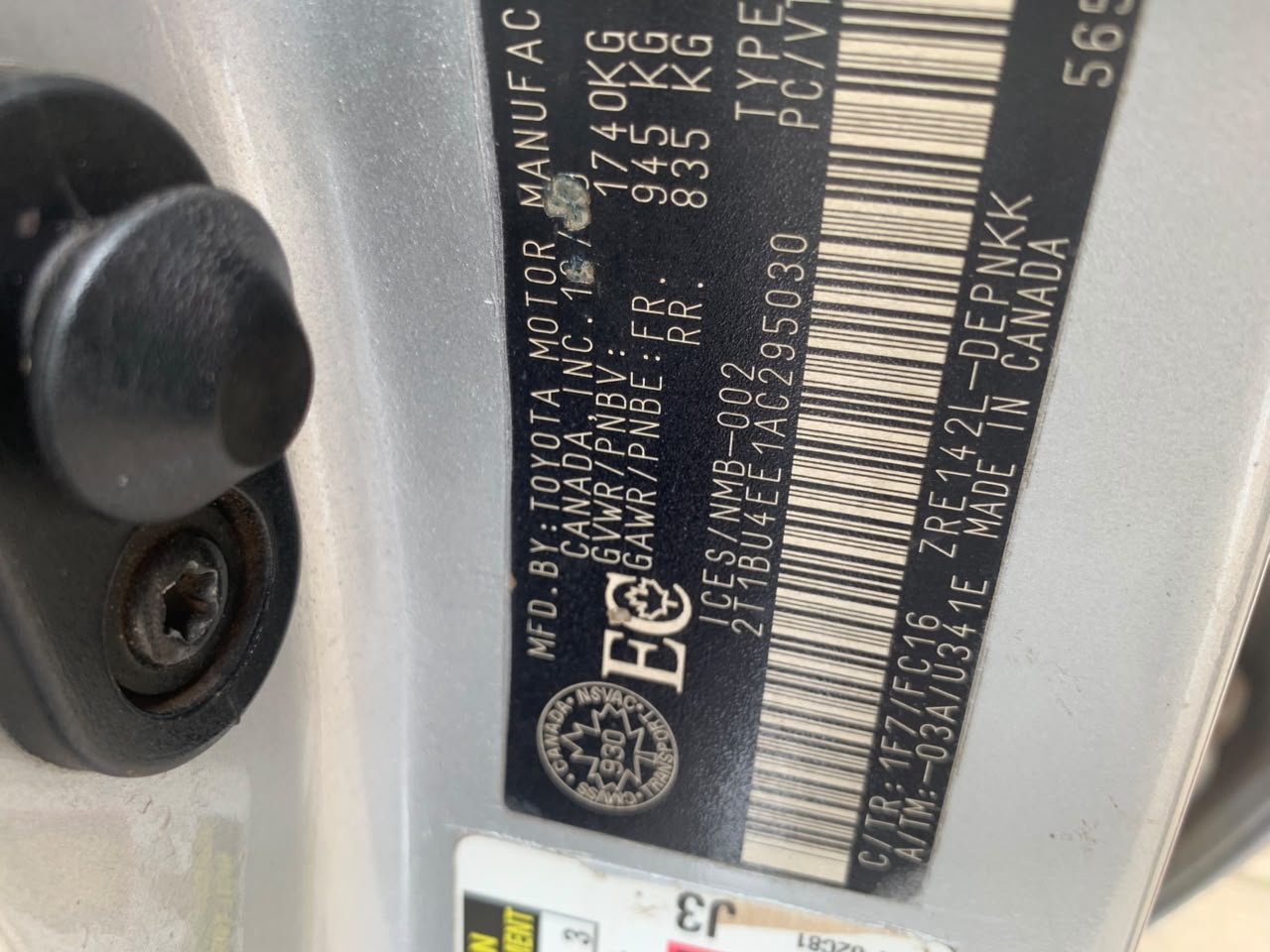 
								DISTRESS ALERT  BELGIUM GRADE TOYOTA COROLLA 2011 MODEL KEYLESS OPEN ROOF ENGINE AND GEARBOX UNTEMPERED AC CHILLING GOING FOR 8.5M LOCATION ABUJA DEAL full									