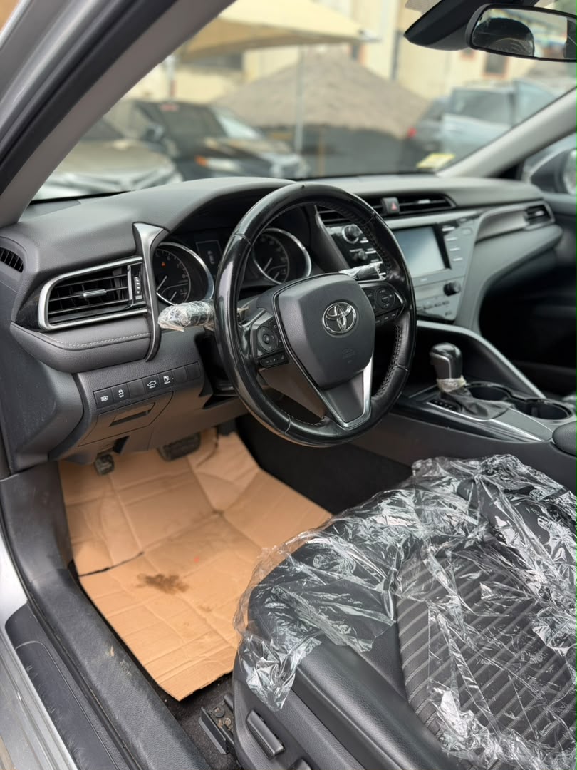 
								CLEAN FOREIGN USED 2020 TOYOTA CAMRY SPORT PRICE: 26M full									