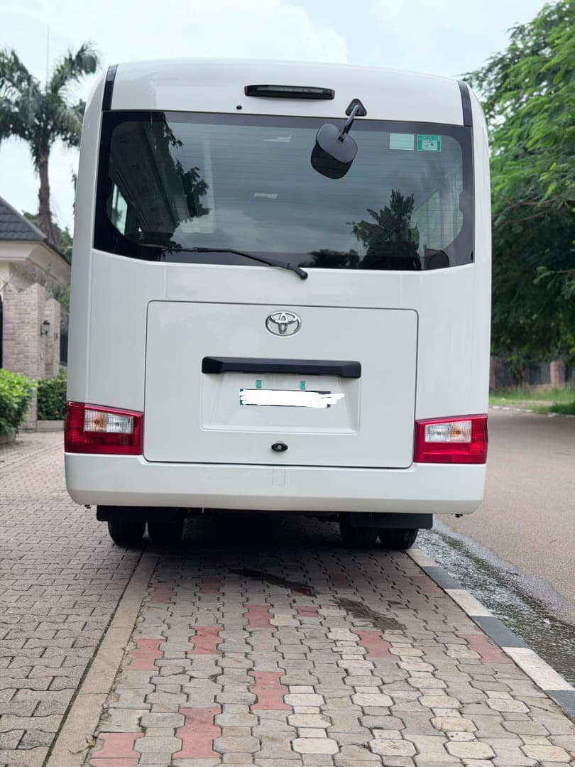 
								Brand new 2026 Coaster bus in several units SOFT BODY  📍123m Net best Abuja deal full									