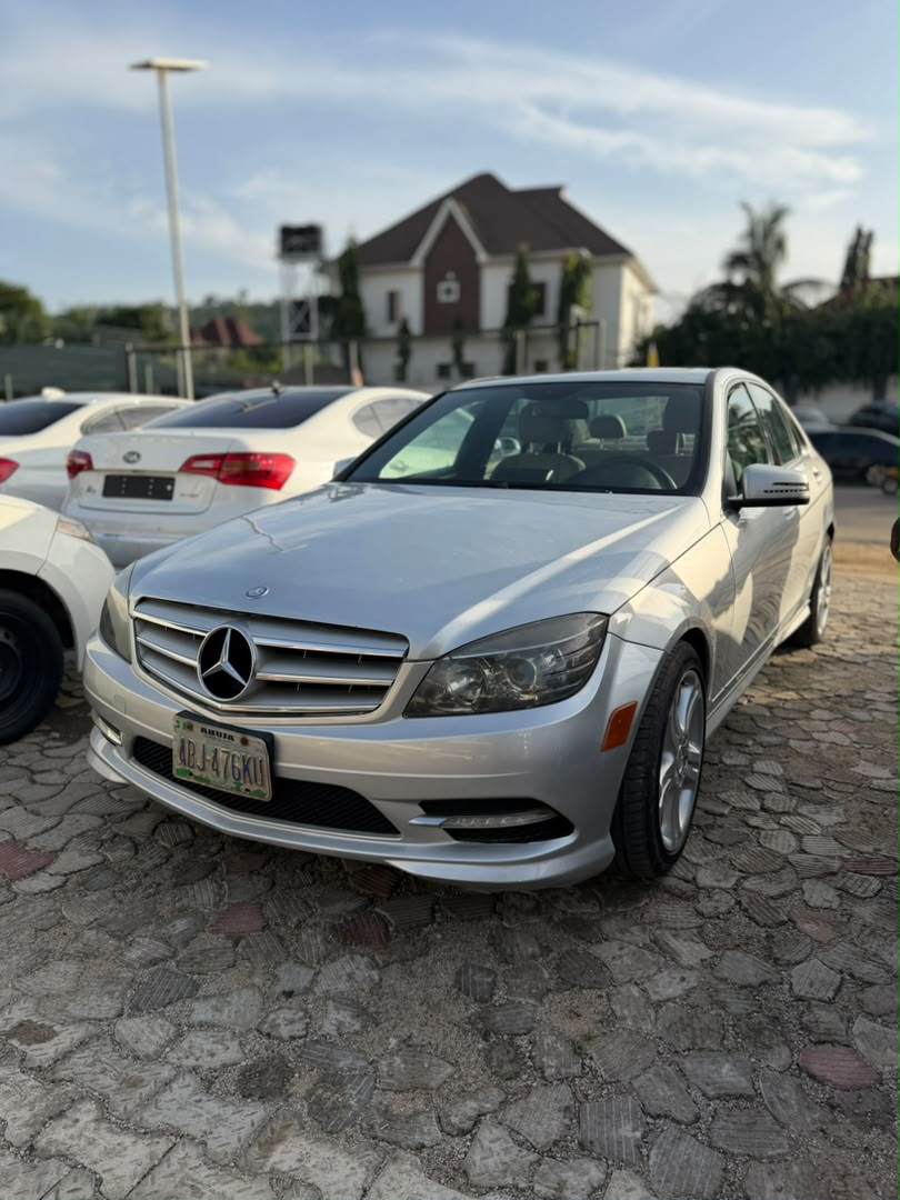 
								CLEAN BELGIUM GRADE 2011 MERCEDES C300 IN PRISTINE CONDITION PRICE: 7M full									