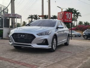 Mad distress Two months registered owner is in need of money offer only last 24hrs 11M 2018 Hyundai Sonata Abuja