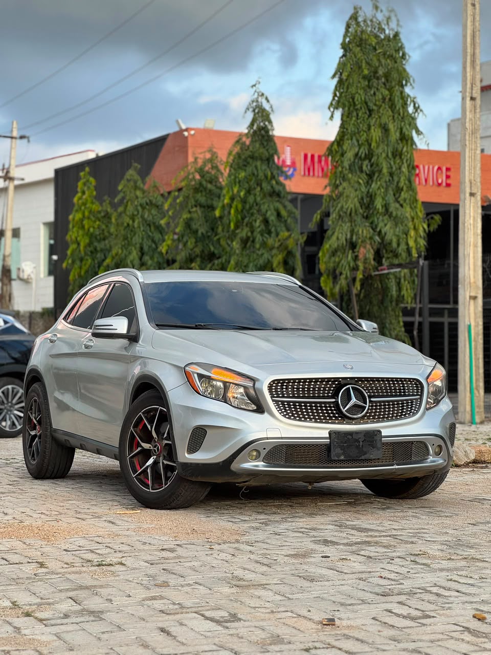 
								MERCEDES-BENZ GLA250 Extremely clean 2016 Model  Original duty ☑️ 🏷️14.5m 📍Abuja full									