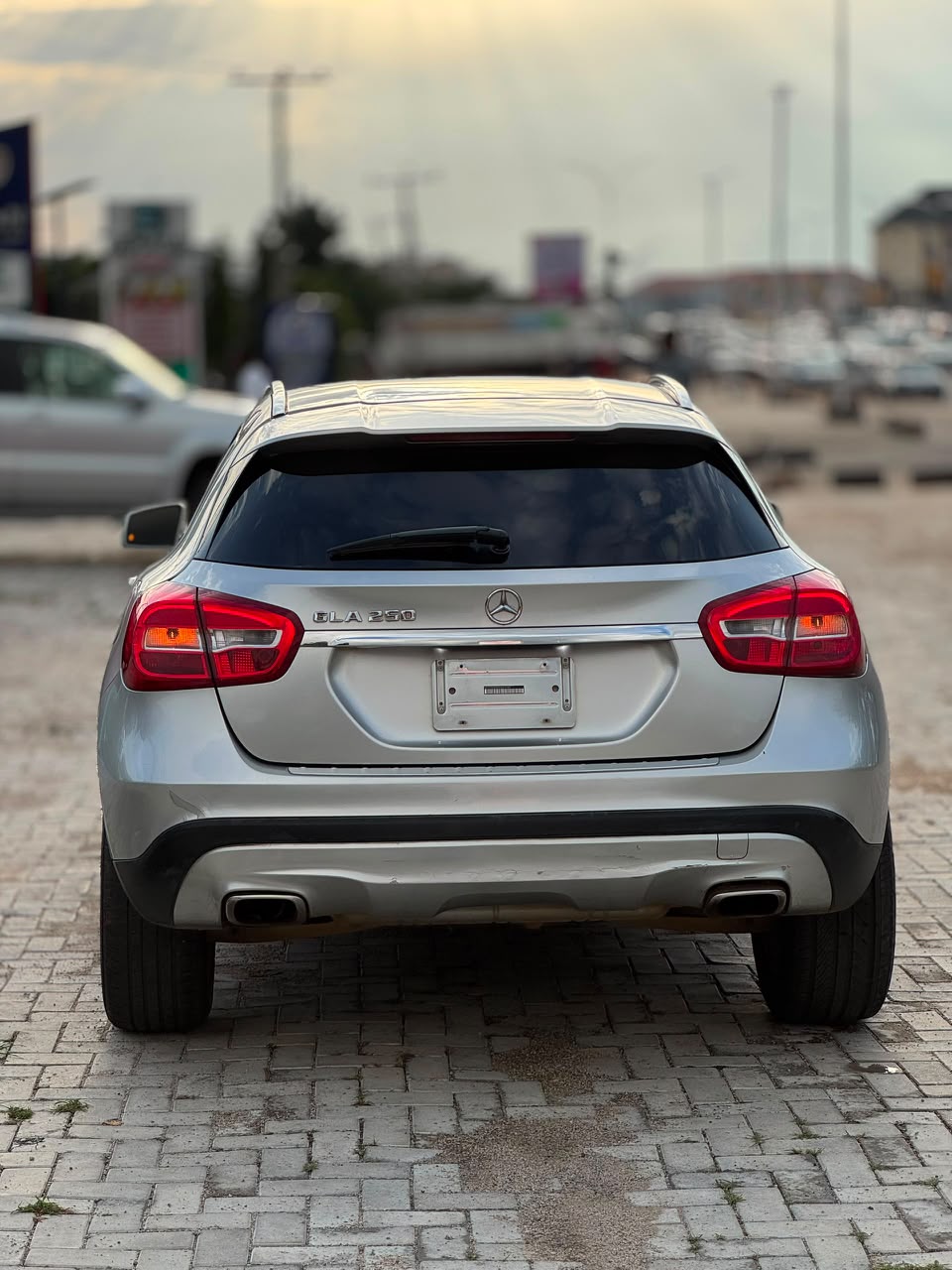 
								MERCEDES-BENZ GLA250 Extremely clean 2016 Model  Original duty ☑️ 🏷️14.5m 📍Abuja full									