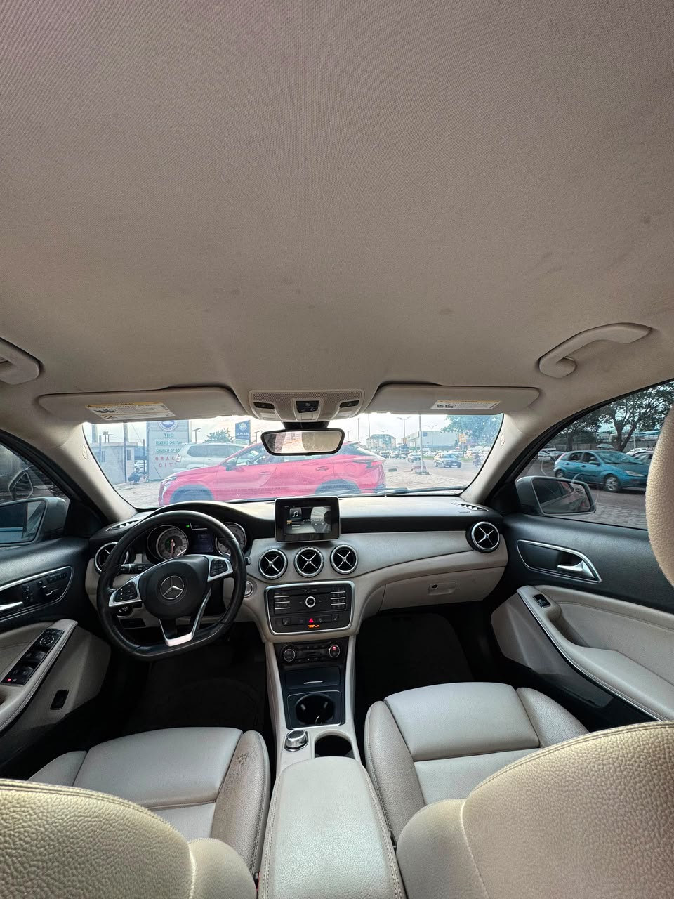 
								MERCEDES-BENZ GLA250 Extremely clean 2016 Model  Original duty ☑️ 🏷️14.5m 📍Abuja full									