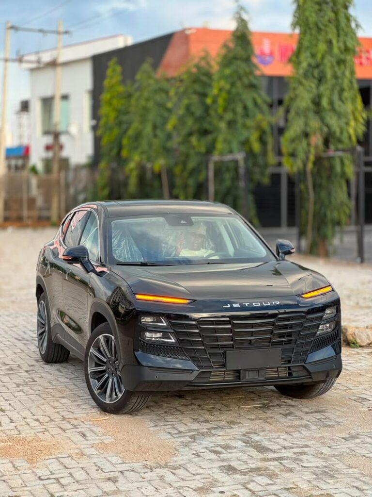 Just in‼️JETOUR DASHING  Brand new 2026 Model  Original duty ☑️ 🏷️38.5m 📍Abuja